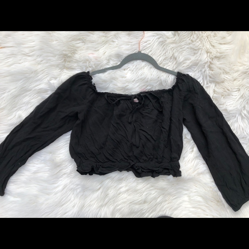 Black crop top